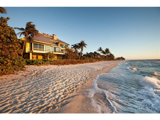 4 Things to Know When Buying an Oceanfront Home