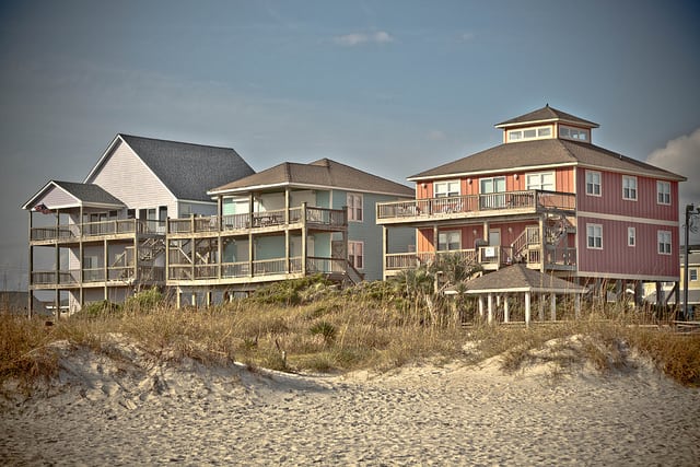 Is There a Difference Between Ocean and Beach Front?