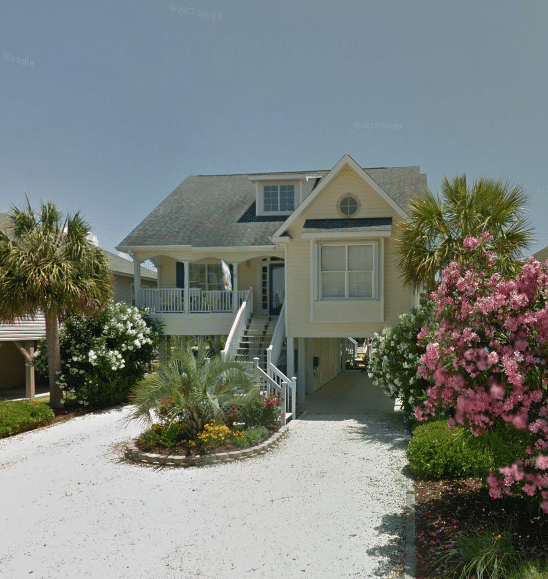 How to Enhance Your Beach Home's Curb Appeal